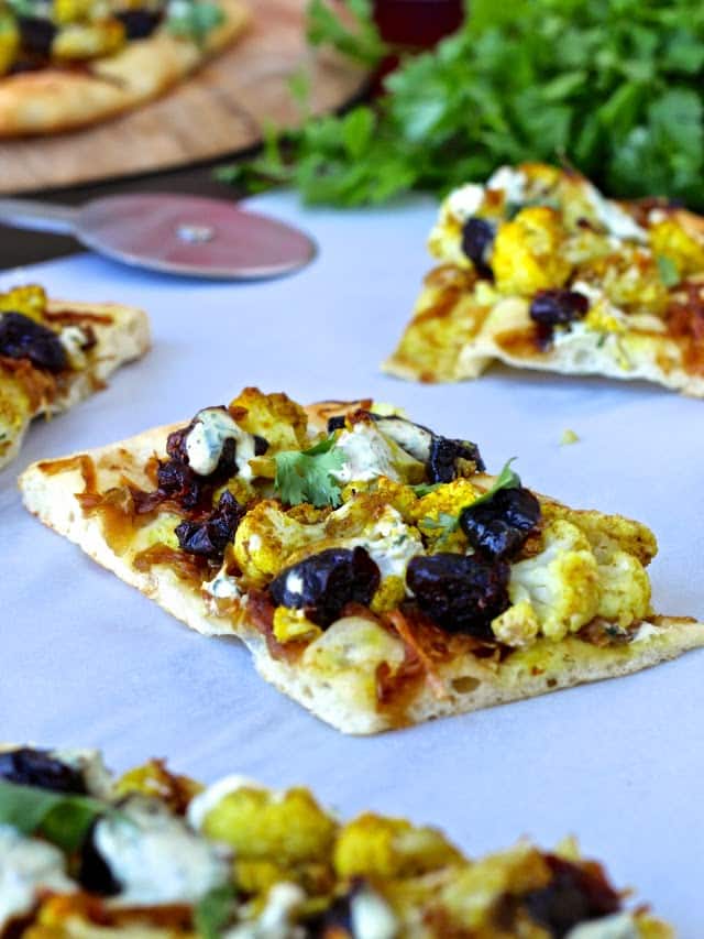 #cauliflower #driedplums #flatbread