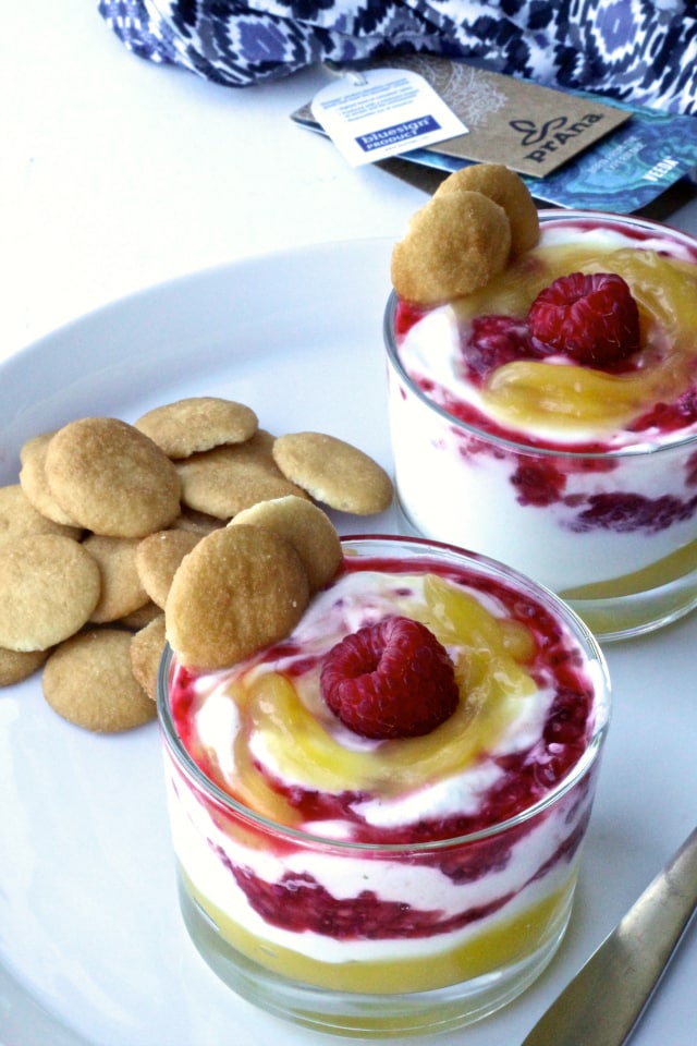 Lemon Raspberry Chia Yogurt Fool | The Foodie Physician #stonyfieldblogger #prAnagiveaway #thefoodiephysician