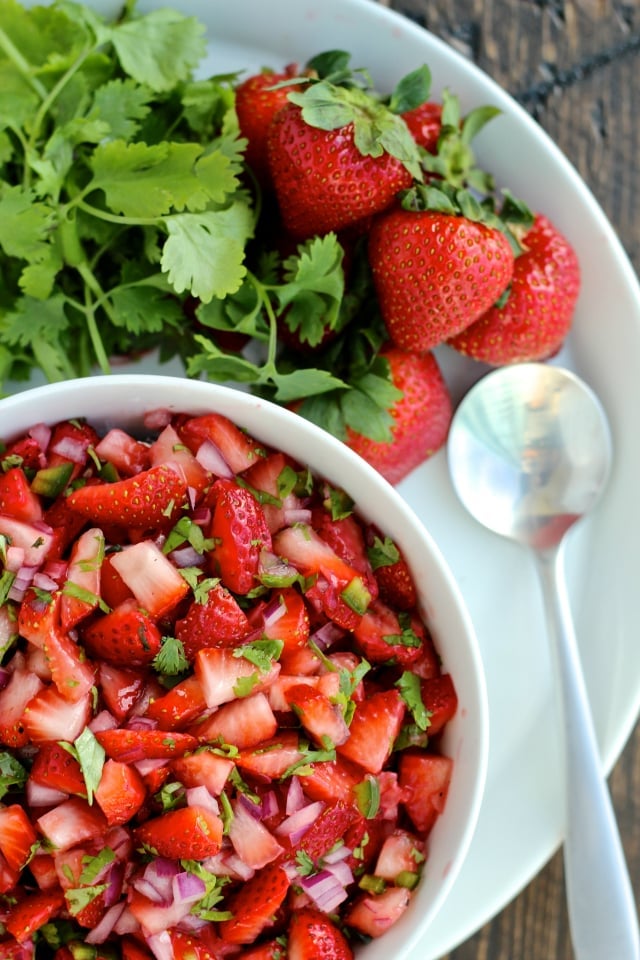  #thefoodiephysician #salsa #strawberry #jalapeño