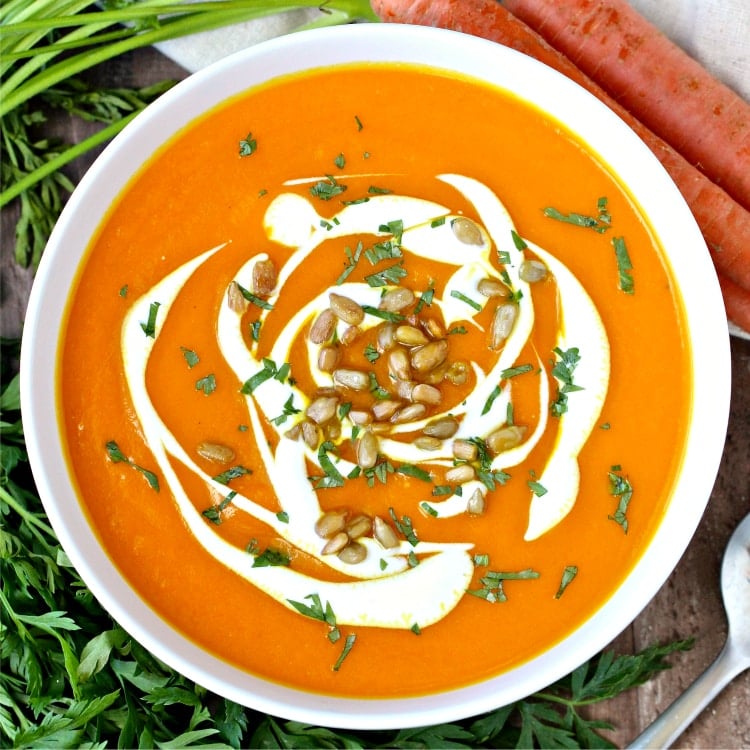 Immunity-Boosting Carrot Turmeric Soup | @foodiephysician