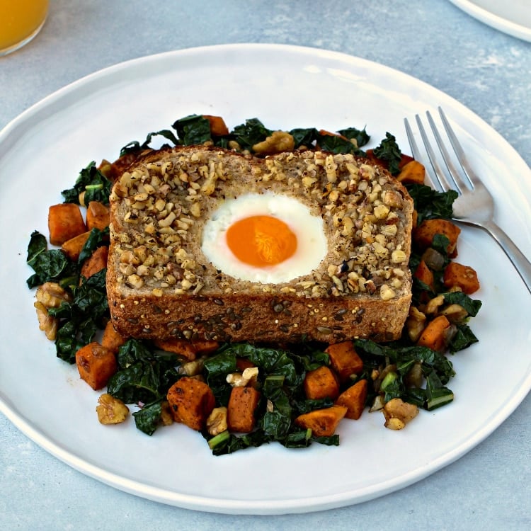 Walnut-Crusted Toad in a Hole | @foodiephysician
