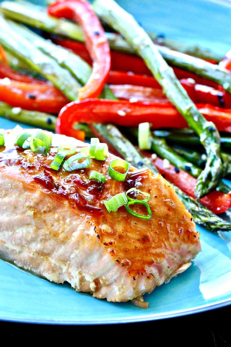 Sheet Pan Salmon with Sweet Chili Sauce | @foodiephysician