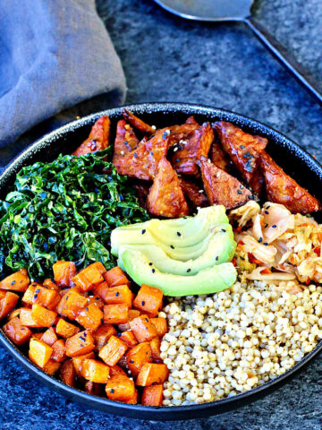 Immunity-Boosting Teriyaki Buddha Bowl