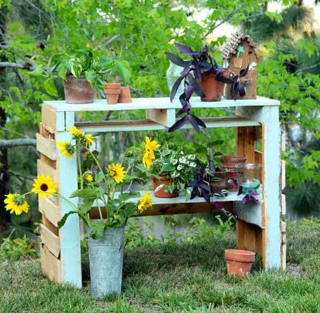 DIY potting bench made from two pallets
