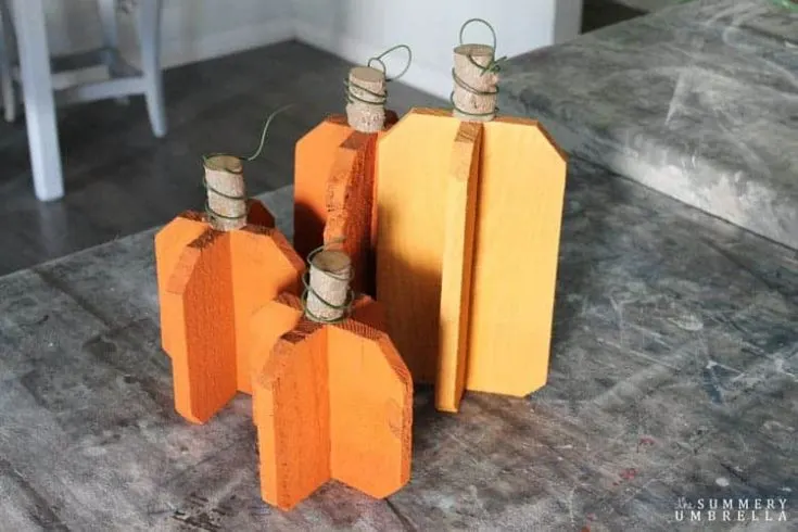 reclaimed wood pumpkins