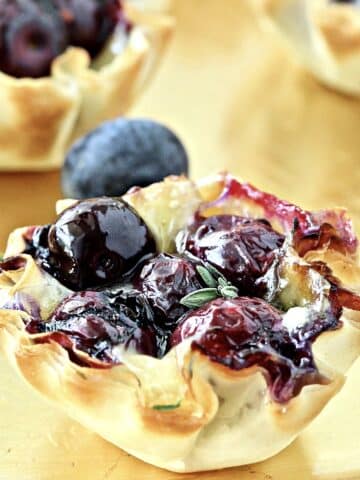 Blueberry Brie Bites
