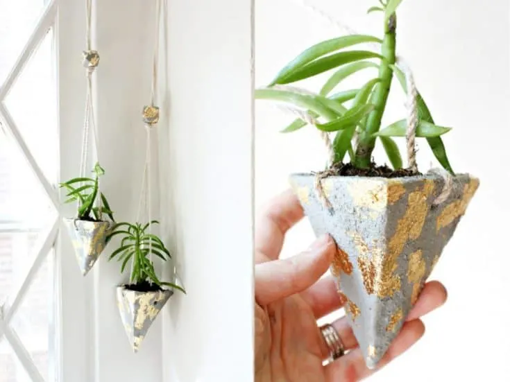 Image for DIY Cement Triangle Hanging Planters