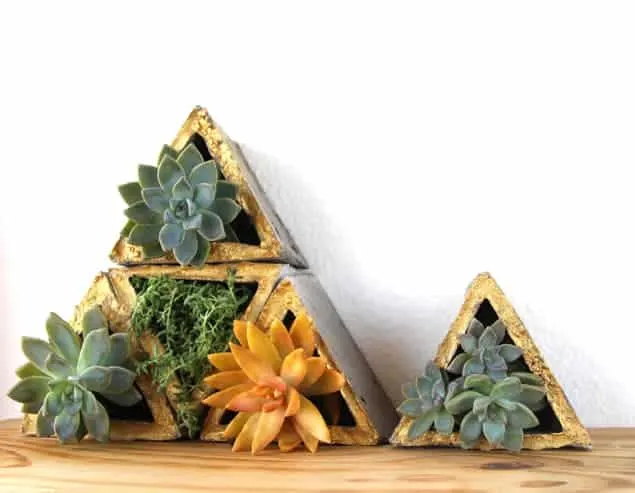 stackable DIY concrete planters