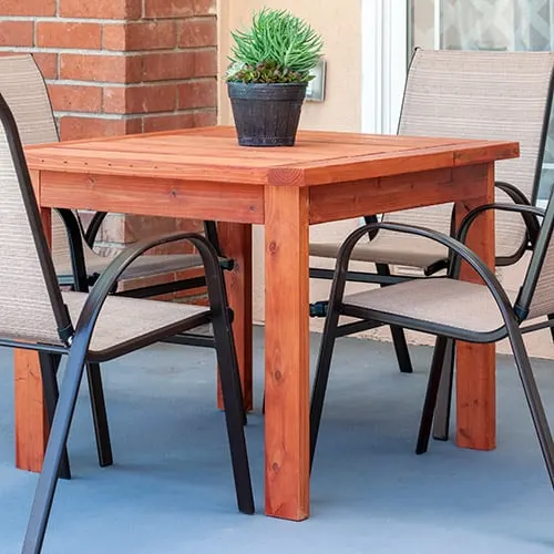 Image for Simple DIY Outdoor Dining Table For $20