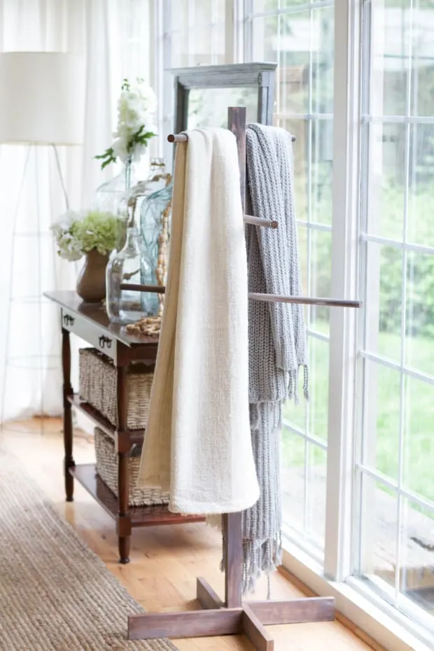 Image for DIY Blanket Stand