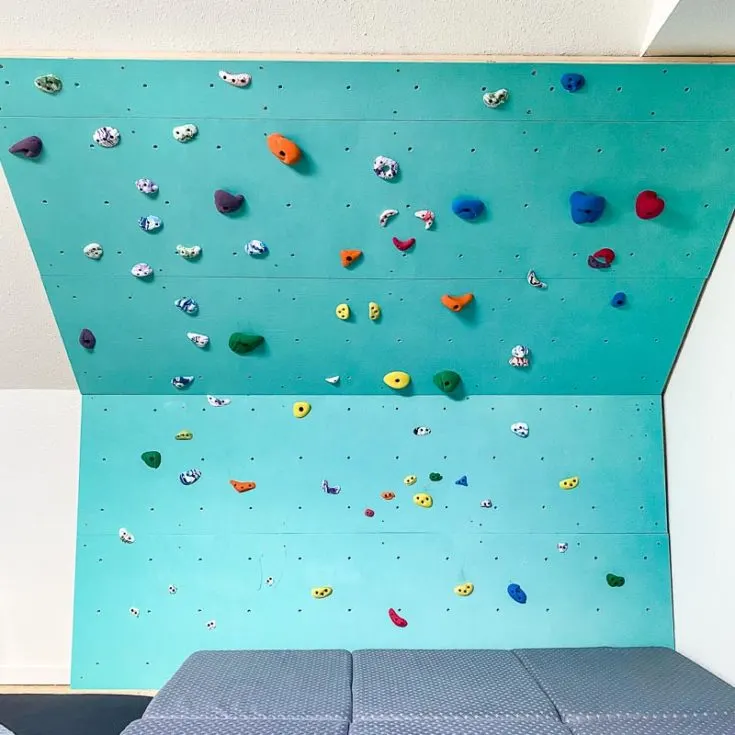 DIY indoor climbing wall