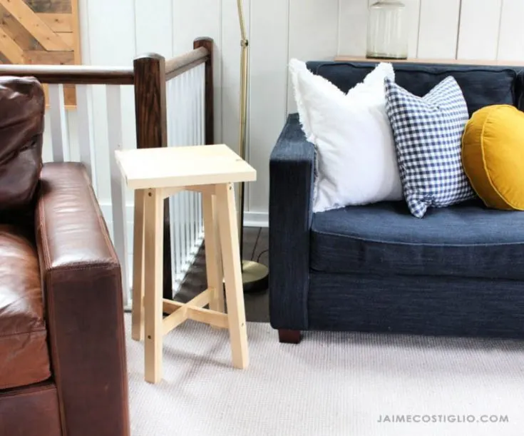 Image for DIY Simple Side Table