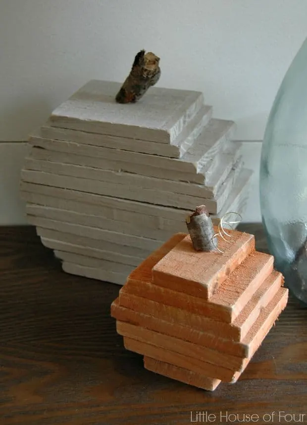 Image for Stacked Pallet Wood Pumpkins