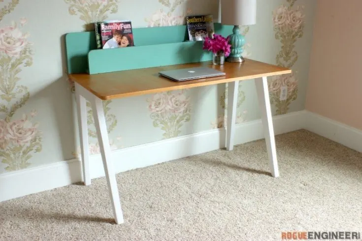 Image for Simple Desk with Organizer
