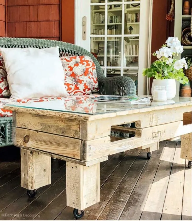 Image for DIY Mobile Pallet Coffee Table