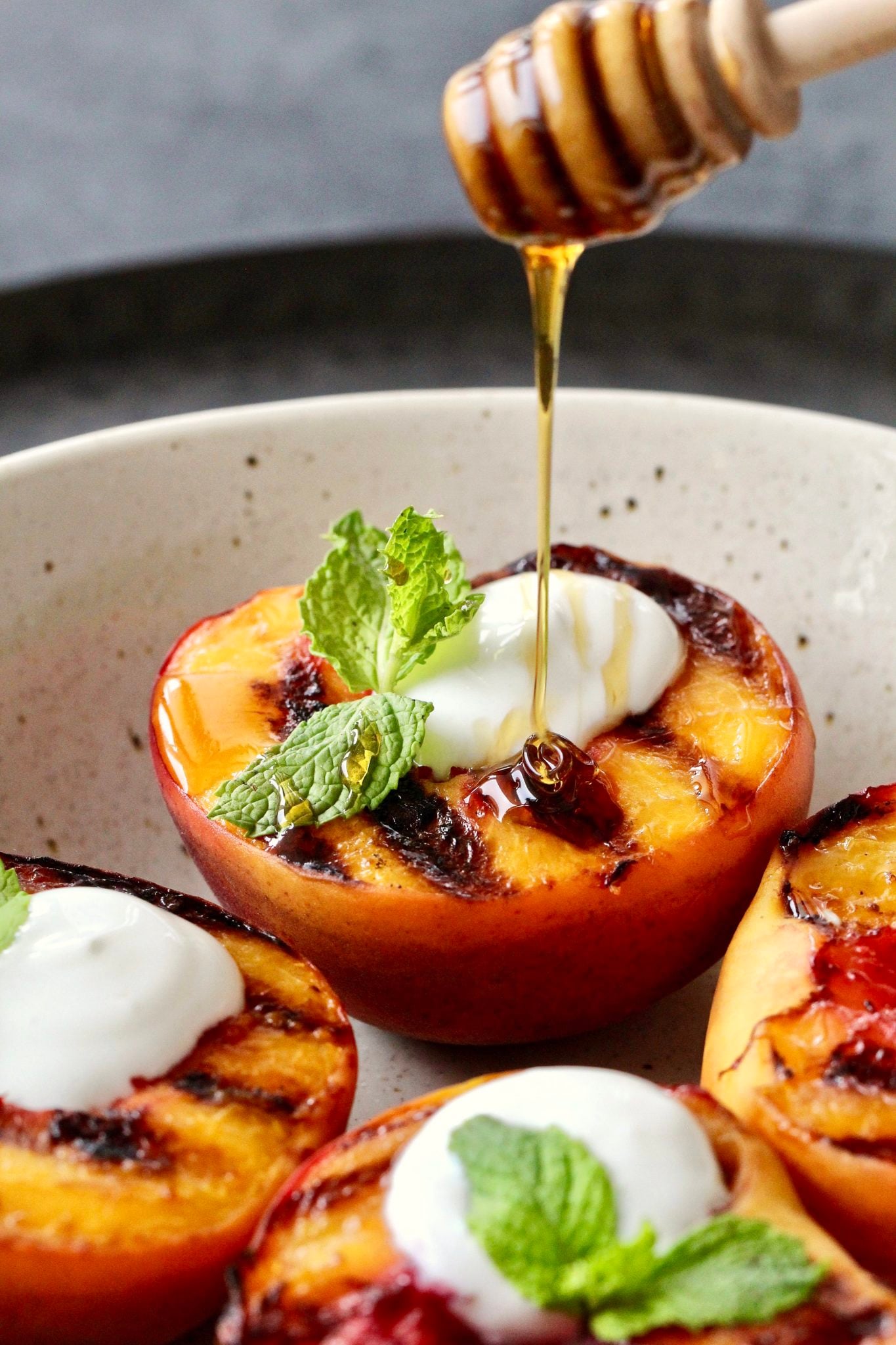 Grilled Peaches with Greek Yogurt