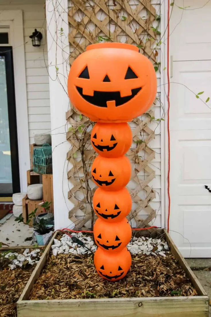 Image for DIY Plastic Pumpkin Topiary